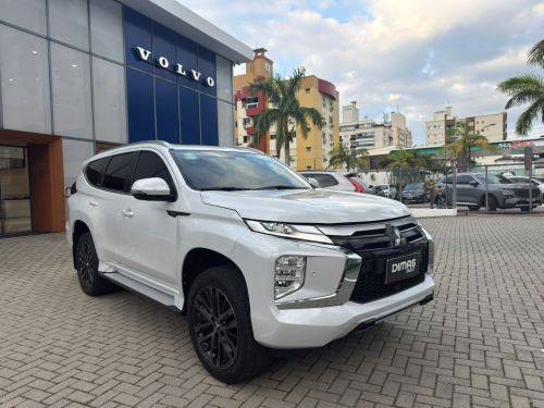 MITSUBISHI PAJERO SPORT 2.4 16V MIVEC TURBO DIESEL LEGEND AWD AUTOMÁTICO MITSUBISHI PAJERO SPORT 2.4 16V MIVEC TURBO DIESEL LEGEND AWD AUTOMÁTICO